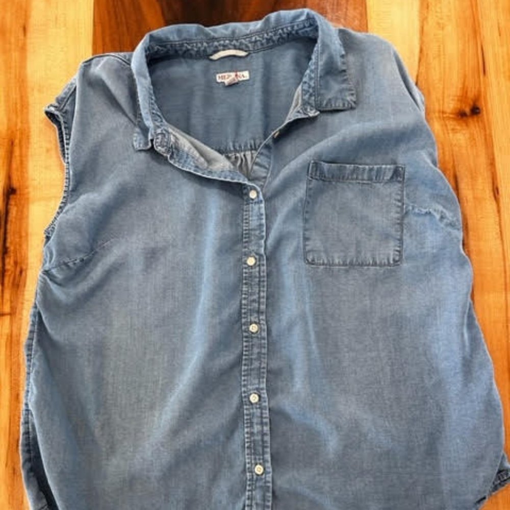 Women's Denim Sleeveless Summer Shirt